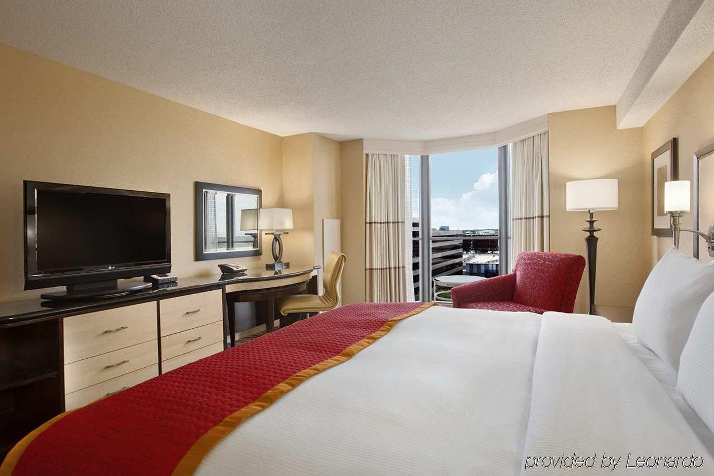 Hilton Rosemont Chicago O'Hare Hotel Szoba fotó